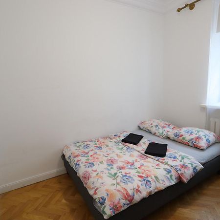 Fantastic Waw - Room - K2 Varsovia Exterior foto